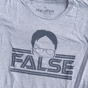 The Office Dwight Schrute Graphic Tee Size XL